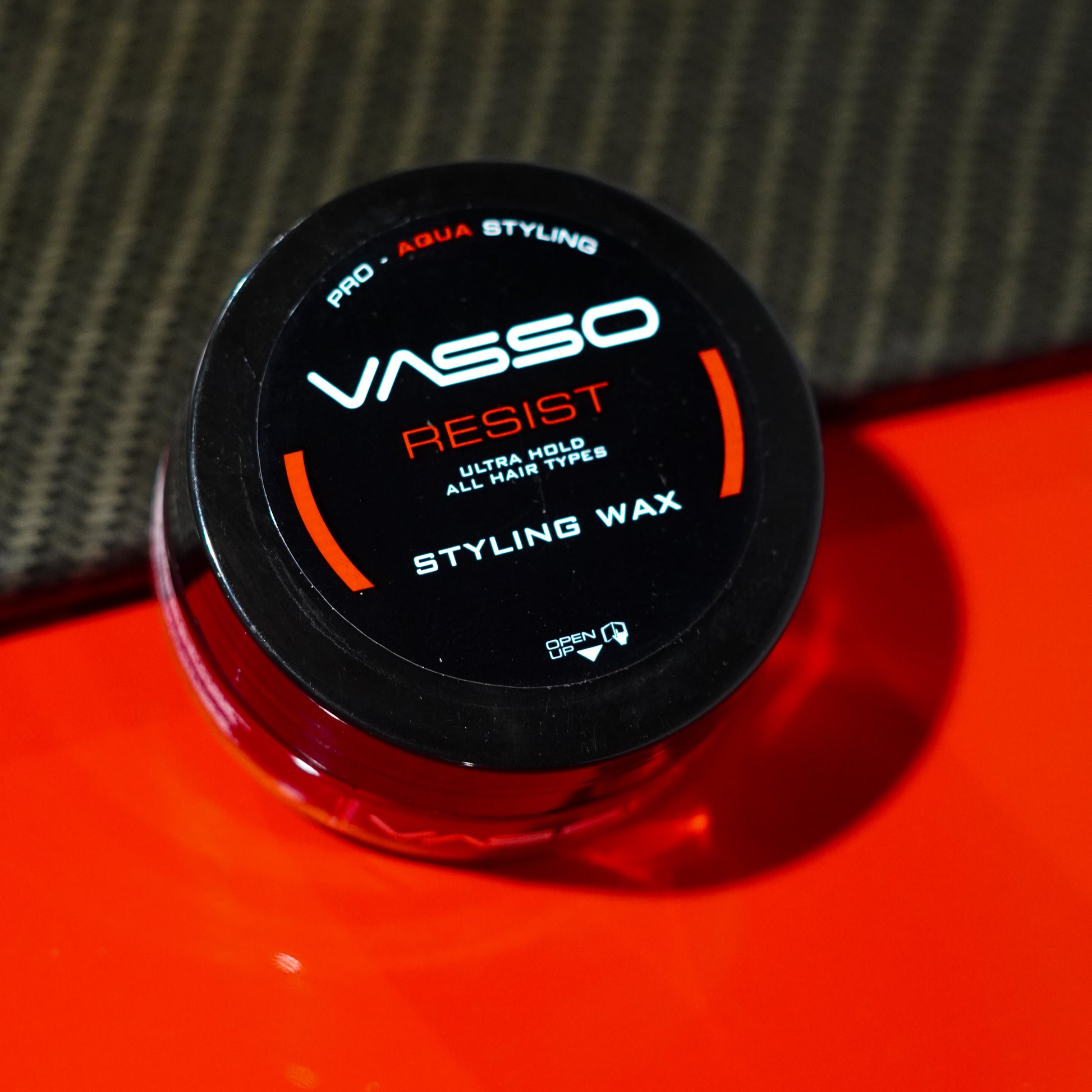 Vasso Resist Hair Styling Wax - man's hair grooming product 